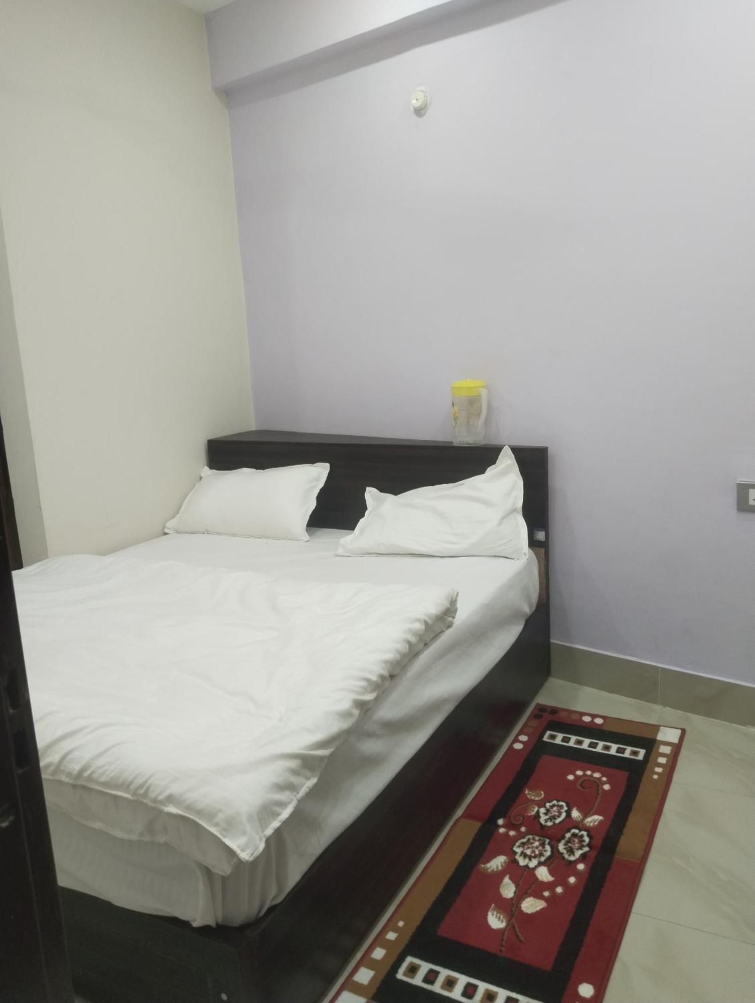 Vrindāvan Dixit Residency酒店 外观 照片