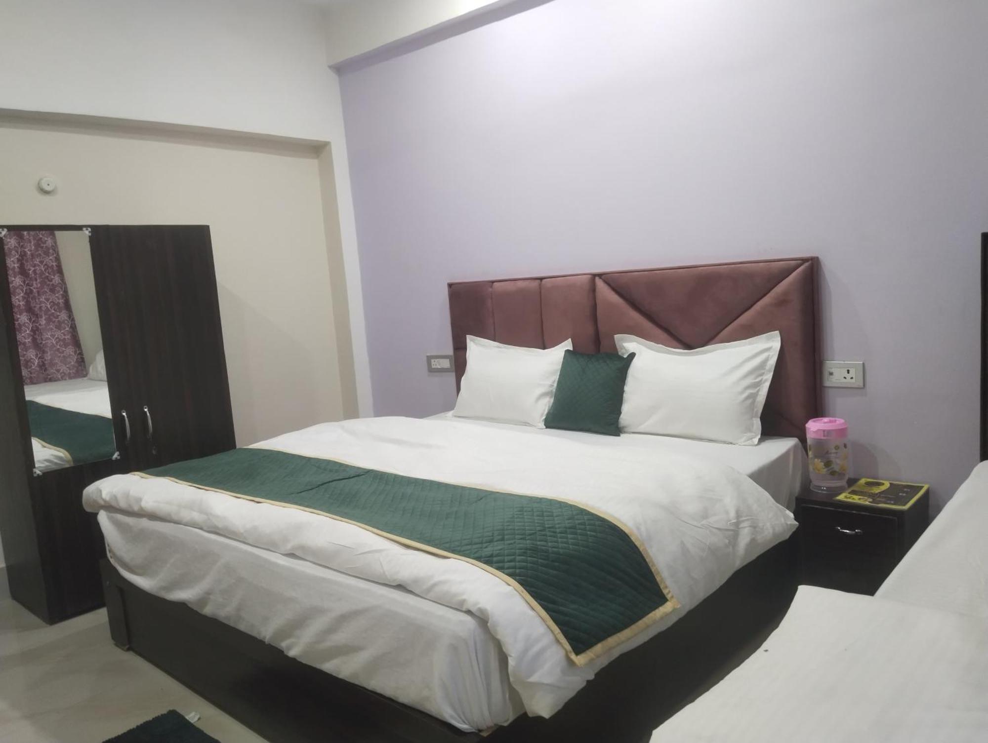 Vrindāvan Dixit Residency酒店 外观 照片