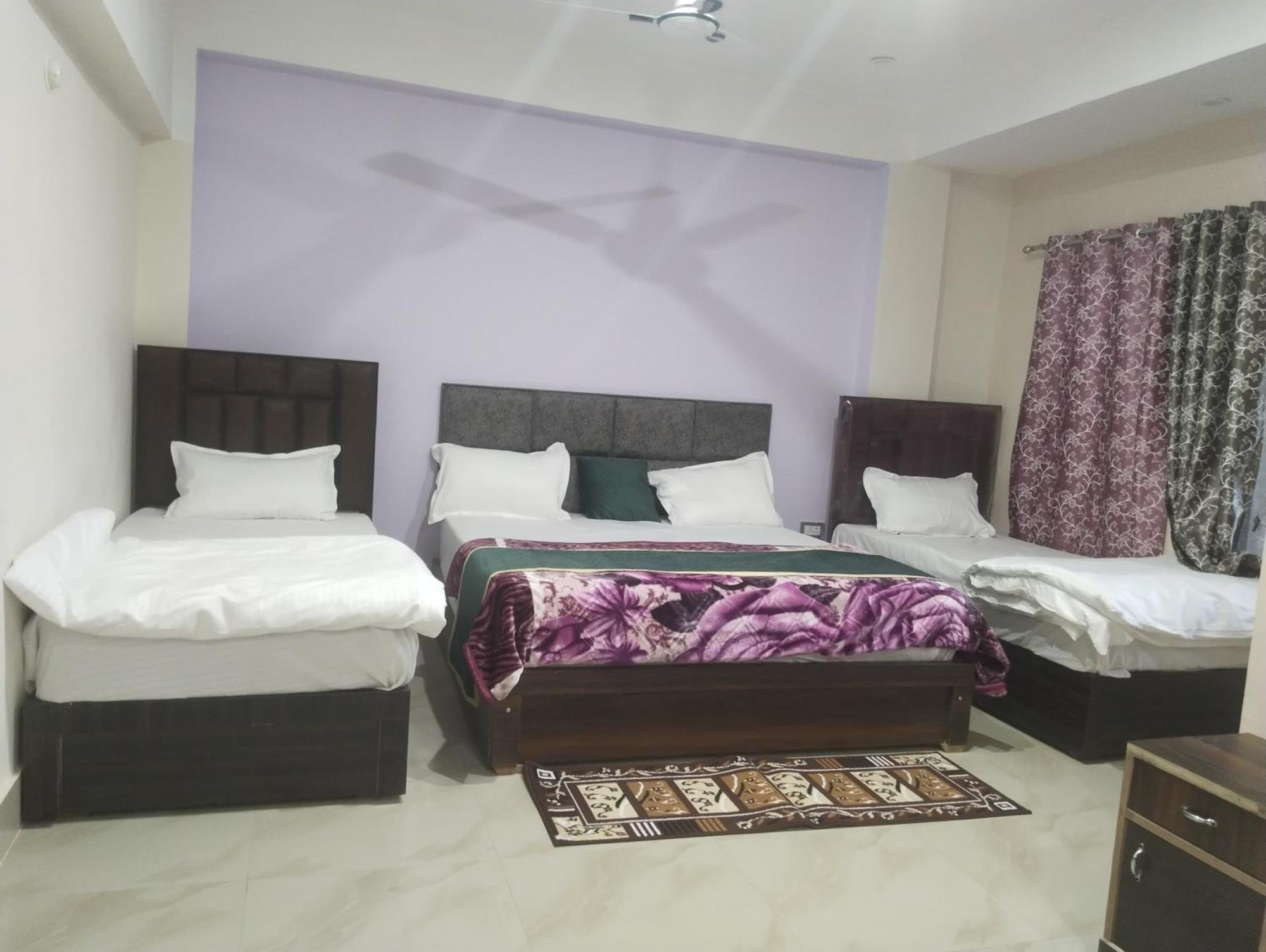 Vrindāvan Dixit Residency酒店 外观 照片