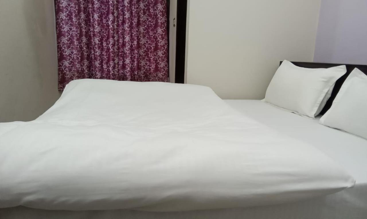 Vrindāvan Dixit Residency酒店 外观 照片