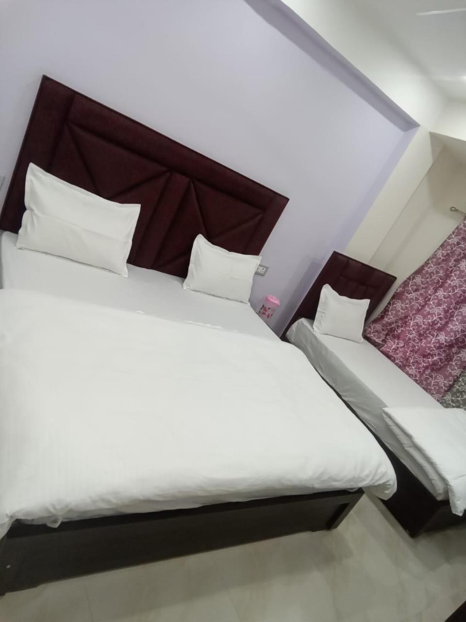 Vrindāvan Dixit Residency酒店 外观 照片